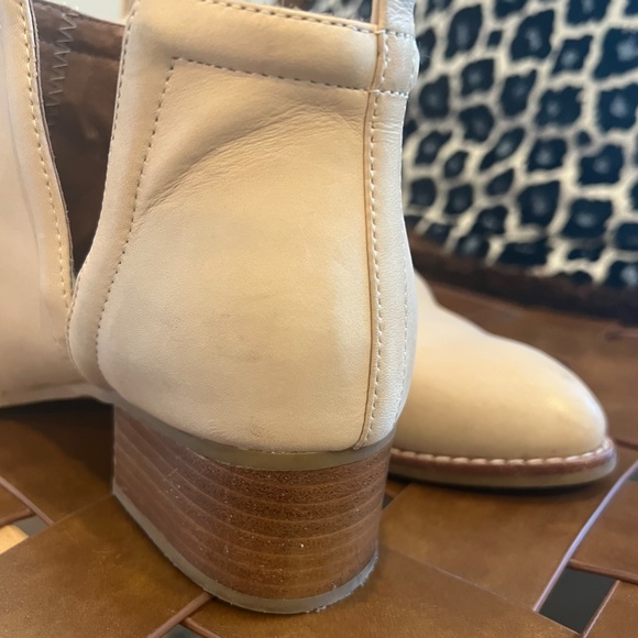 Jeffrey Campbell Anthropologie Taggart Leather Bootie 8 - Picture 9 of 12